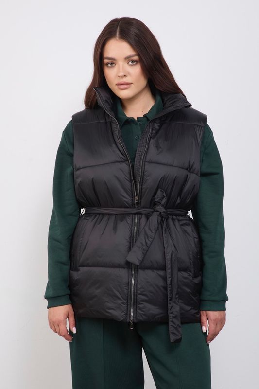 Жилет утепленный с поясом, черный