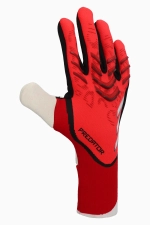 Вратарские перчатки adidas Predator Pro - красный