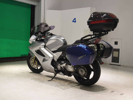 Honda VFR800A , 2006