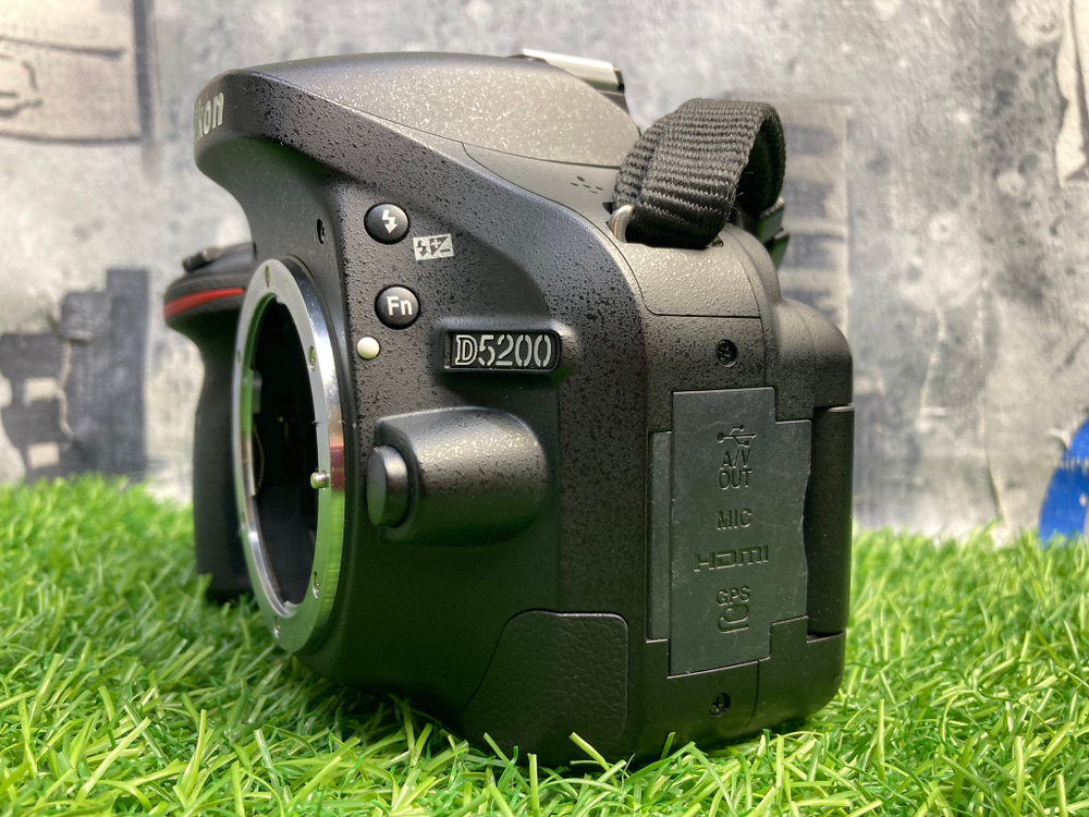 Nikon D5200 + 18-55mm Покупка/Продажа