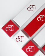 Футляр серии «Амур» с двумя сердцами под кольцо