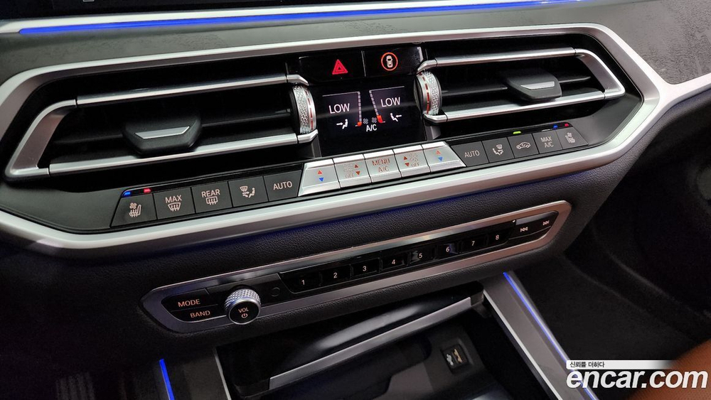 BMW X7 (G07) xDrive 40d Design Pure Excellence 6-и местный (01.2022)