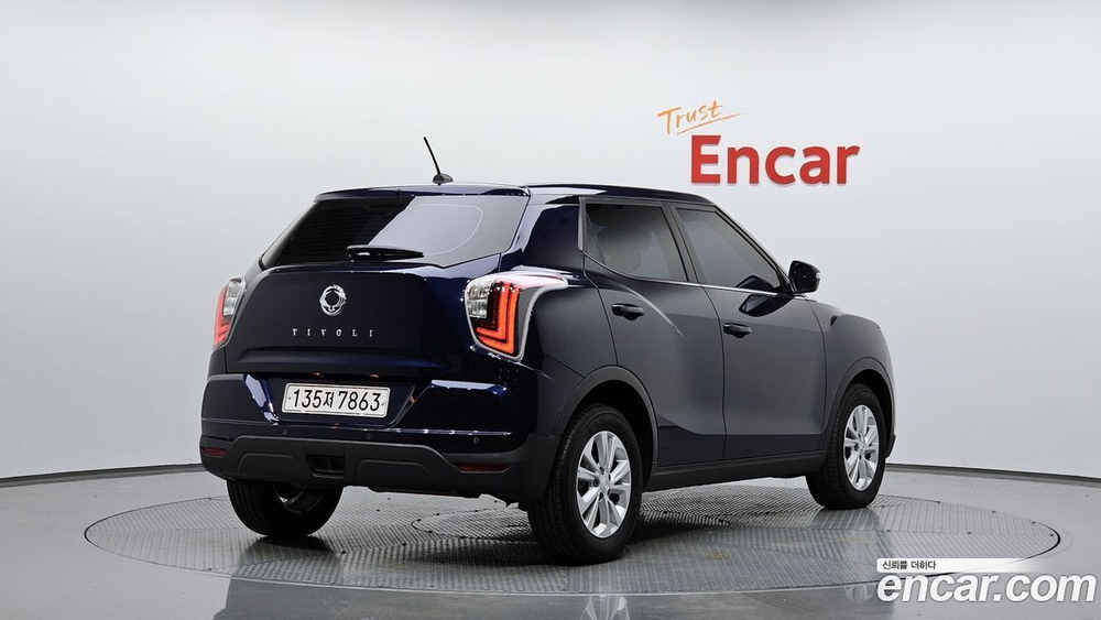 KG Mobility (Ssangyong) Very New Tivoli Дизель 1.6 2WD (12.2019)