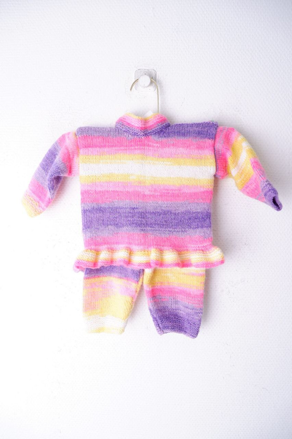 Костюм вязаный на 7 месяцев