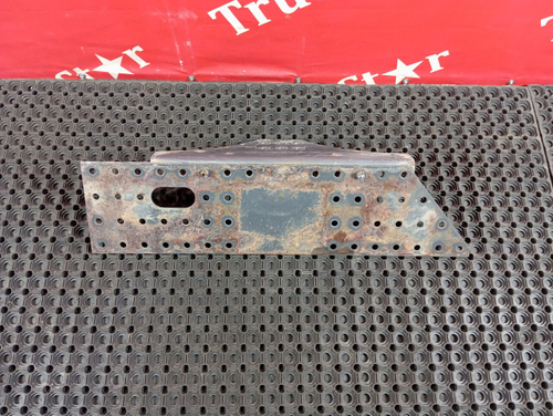 Кронштейн траверсы