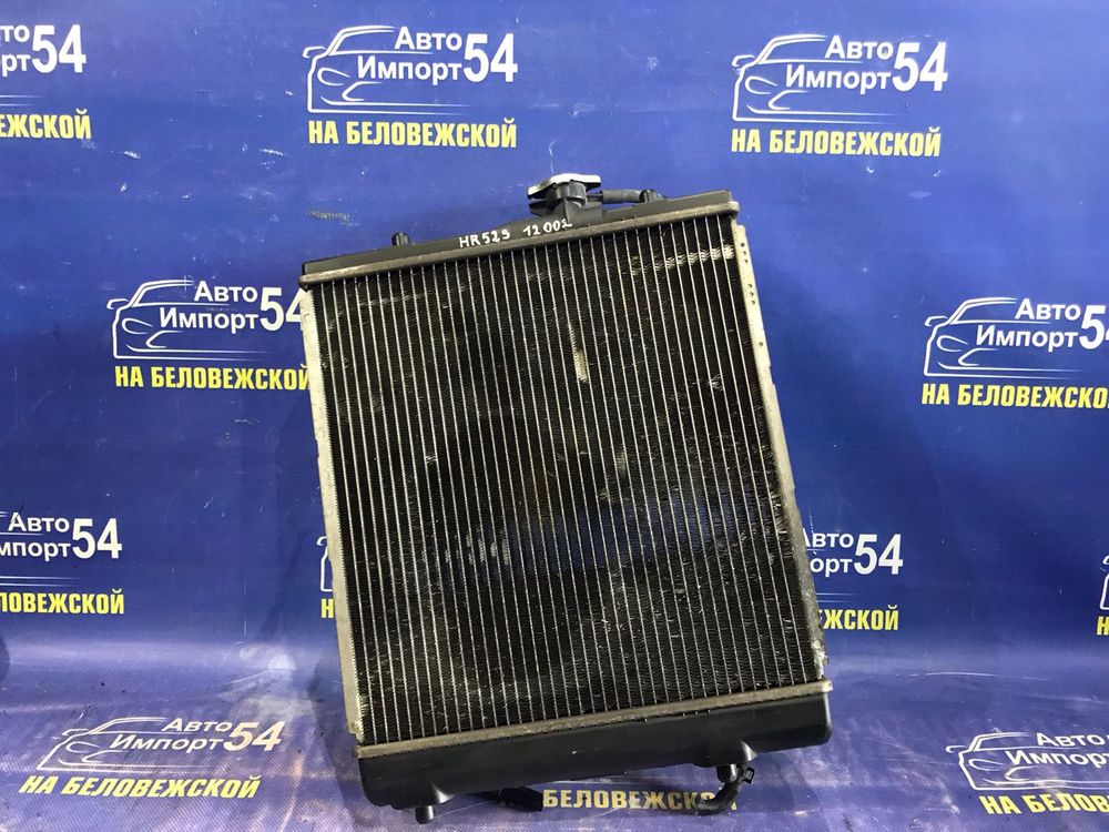 Радиатор двигателя SUZUKI SWIFT 2000-2004