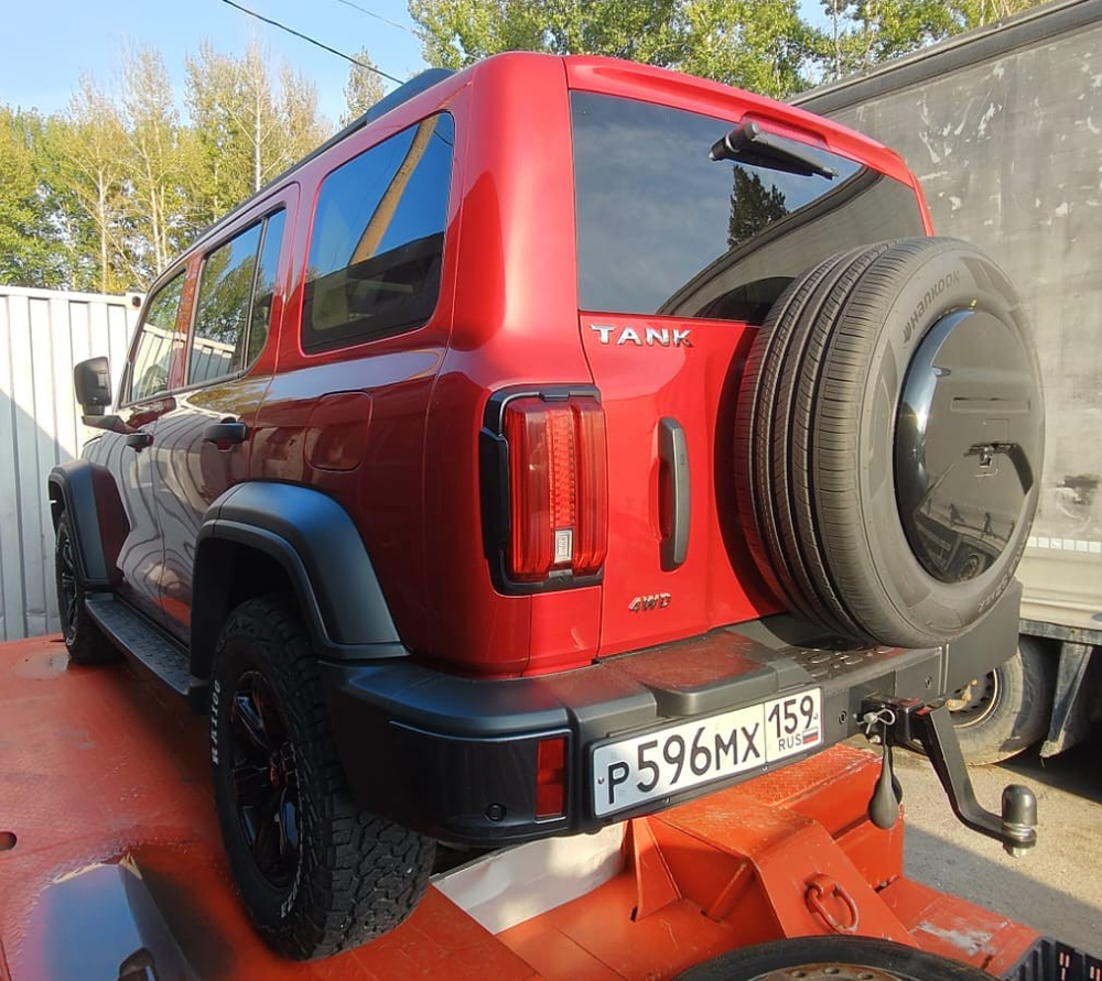 TANK 300 2.0 AT 4WD City Premium