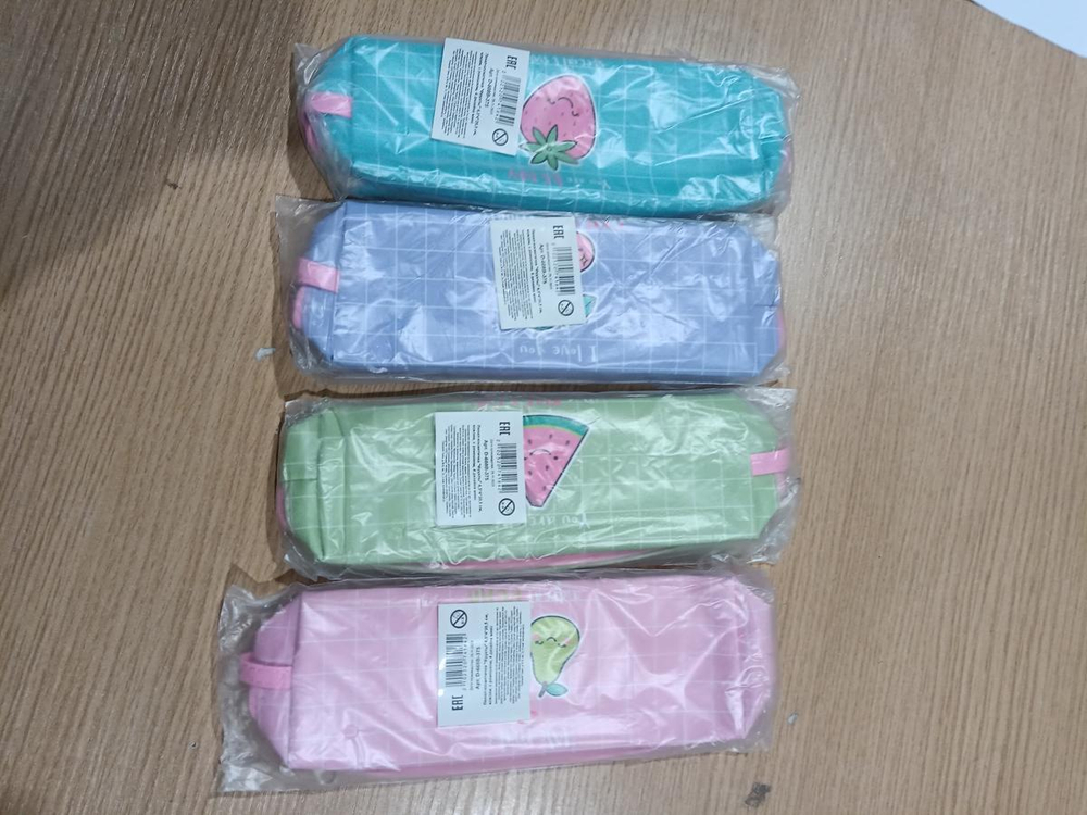 Пенал-косметичка "Фрукты" 6,5*4*20,5 см, кожзам, с ремешком, 4 дизайна микс