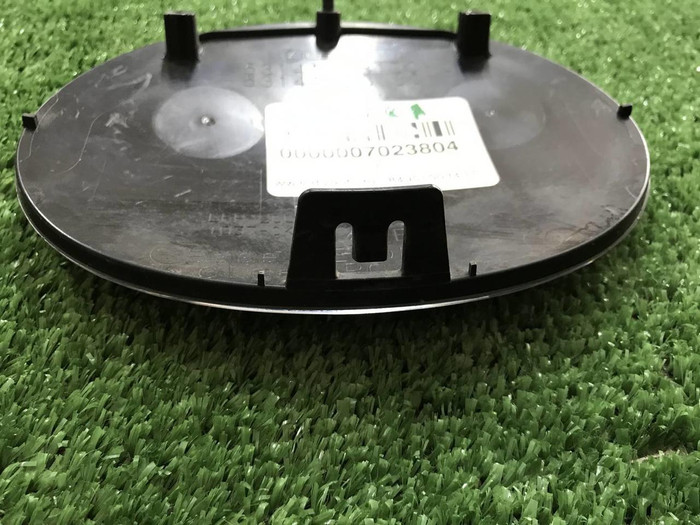 Эмблема решетки радиатора Lexus RX 4 (2019-2022)