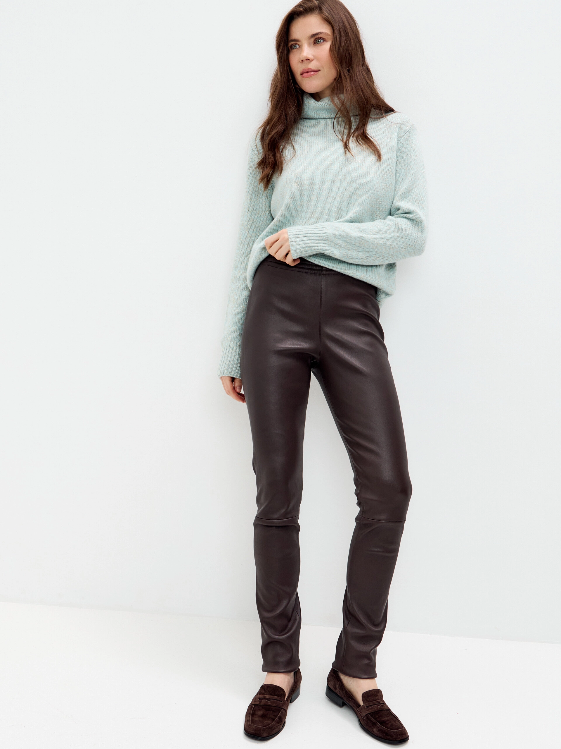 Легинсы из натуральной кожи