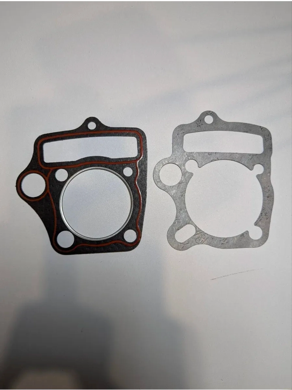 + x Набор прокладок для двигателя 154FMI 125 см3.