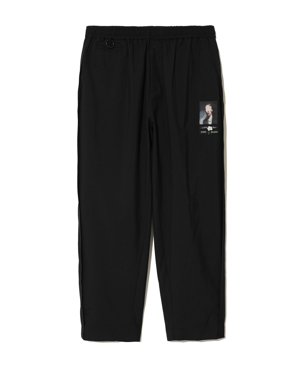 UNDERCOVER БРЮКИ ЧЕРНЫЕ С НАШИВКОЙ И АППЛИКАЦИЕЙ