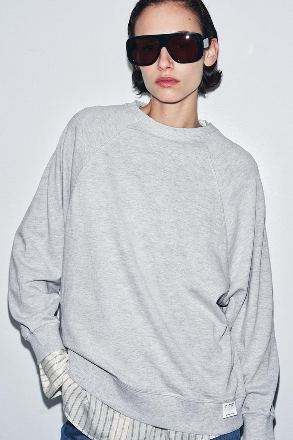 ZARA ФУТБОЛКА ОВЕРСАЙЗ С ДЛИННЫМИ РУКАВАМИ, СЕРЫЙ МЕЛАНЖ