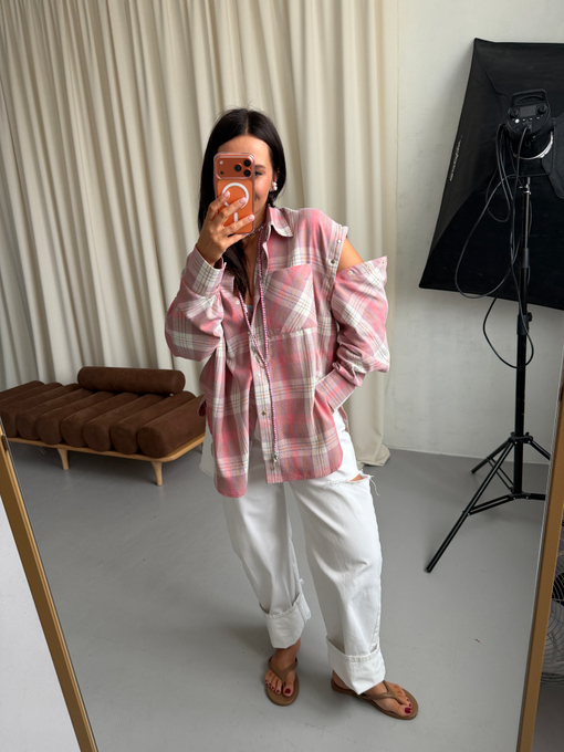 Рубашка трансформер в клетку нежно-розовая