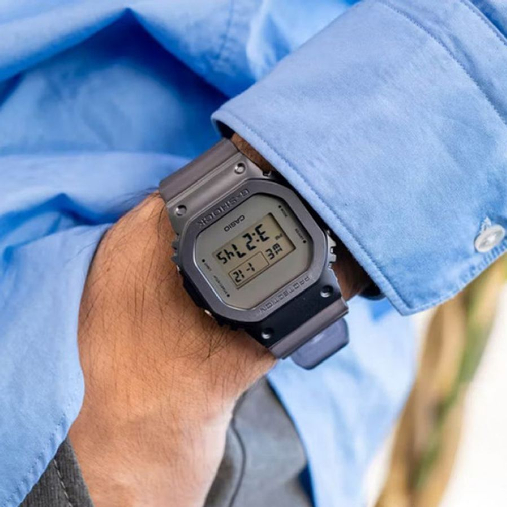 Мужские наручные часы Casio G-Shock GM-5600MF-2