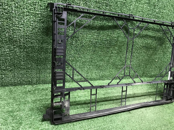 Дефлектор радиатора Porsche Panamera 971 (16-24)