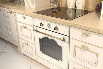 Электрический духовой шкаф Electrolux OPEA 2550 V