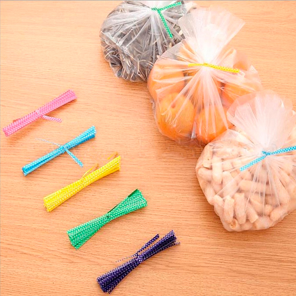 500 скрутиков-прутиков 10 см с рисунком Горошек в пластмассовой оболочке