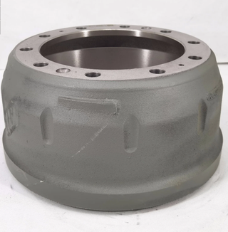 Передний тормозной барабан самосвала Sitrak C7H, Howo T5G (ось VGD95)