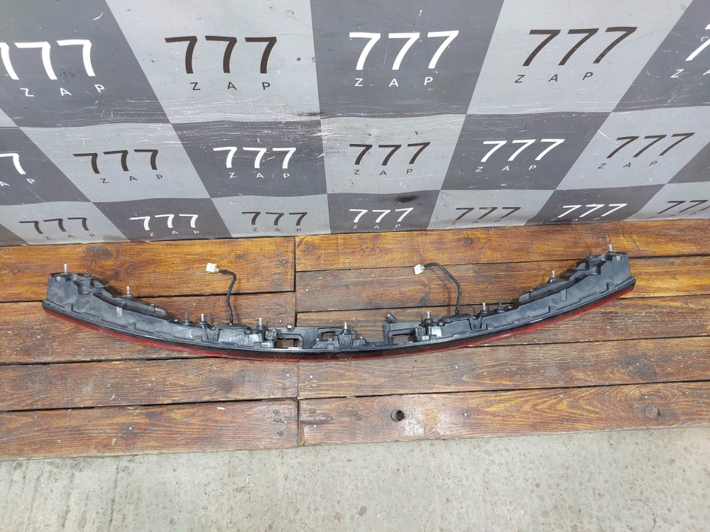 Фонарь зaдний крышки багажника с дефектом Omoda C5 22-нв Б/У Оригинал 605000724AA