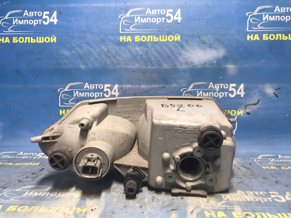 Туманка левая TOYOTA CELSIOR 2000-2003
