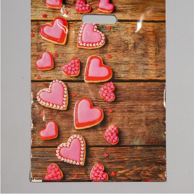 Полиэтиленовый пакет с розовыми сердечками - 31 х 40 см. (Цвет: коричневый)