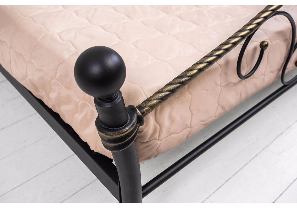 Кровать Gold 160 см х 200 см