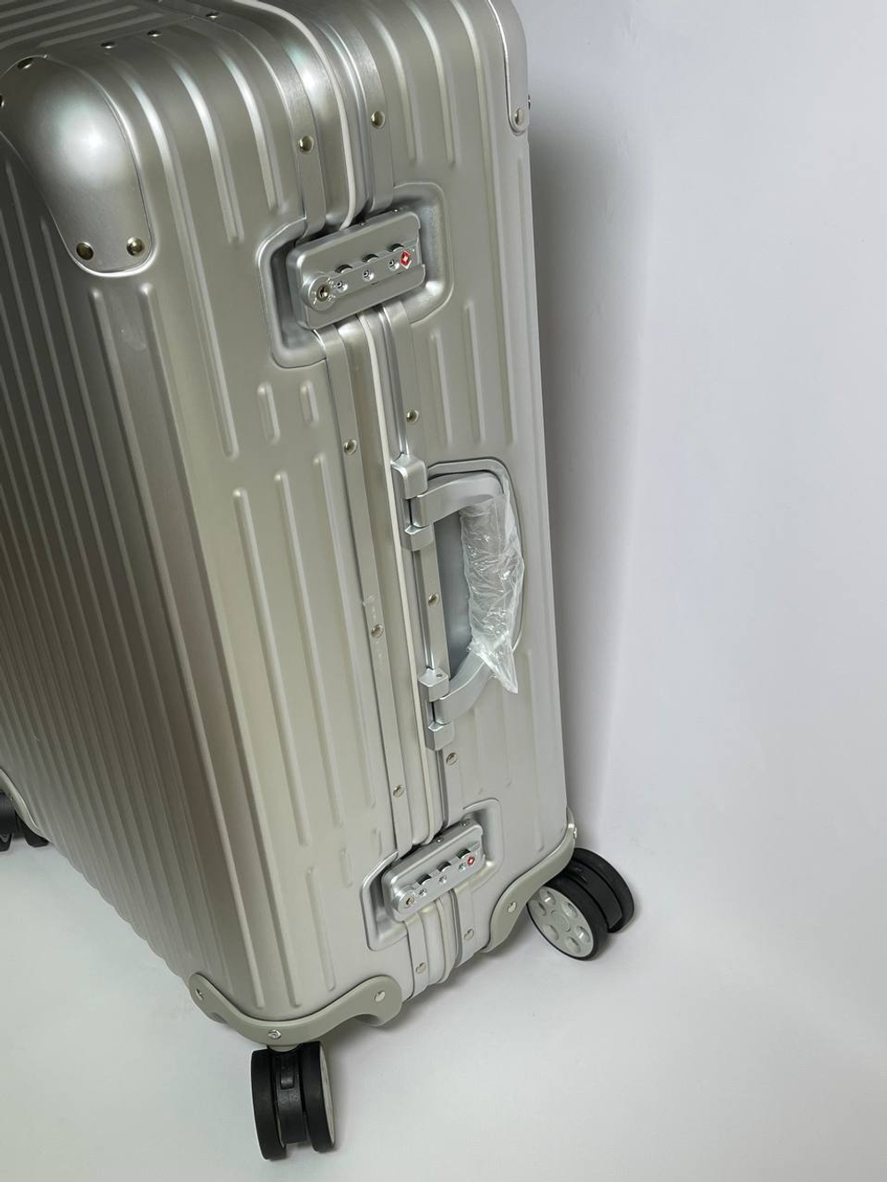 Чемодан Rimowa