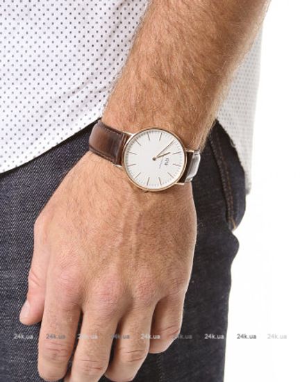 Наручные часы Daniel Wellington 0106DW 40 мм
