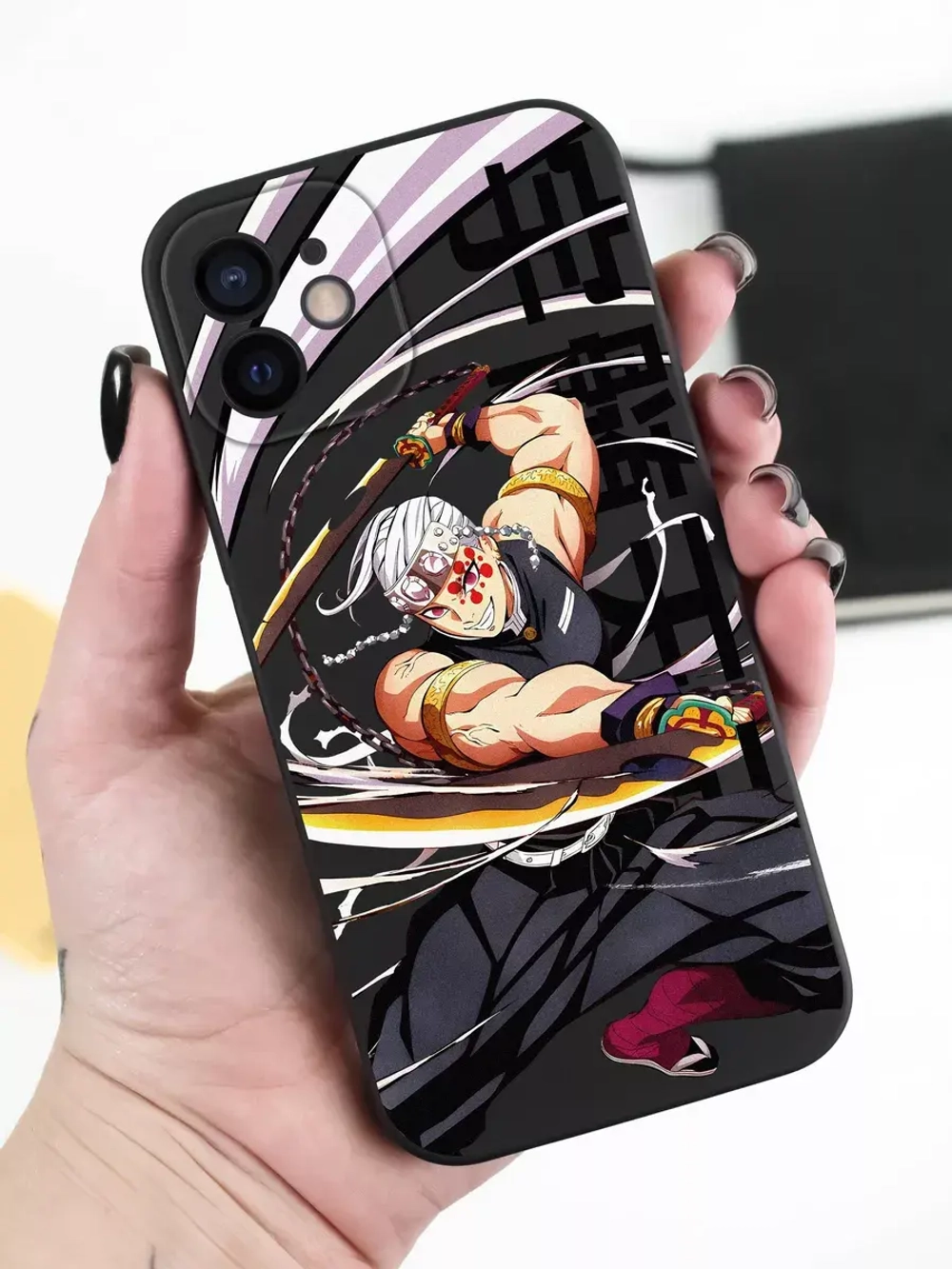 Чехол на iPhone 12 с принтом