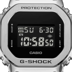 Часы Casio GM-5600U-1
