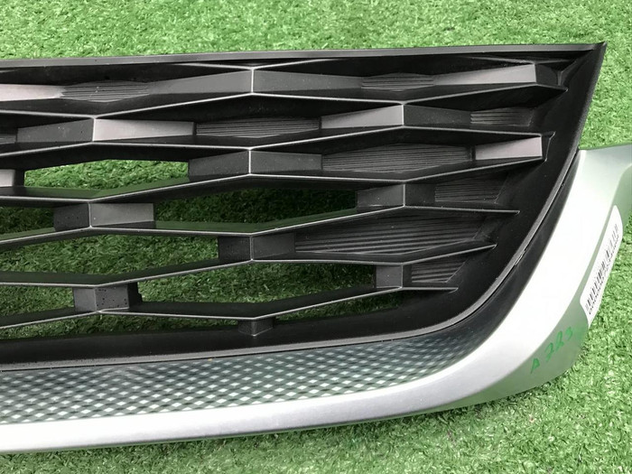 Решетка радиатора Kia Seltos (2019-2022)