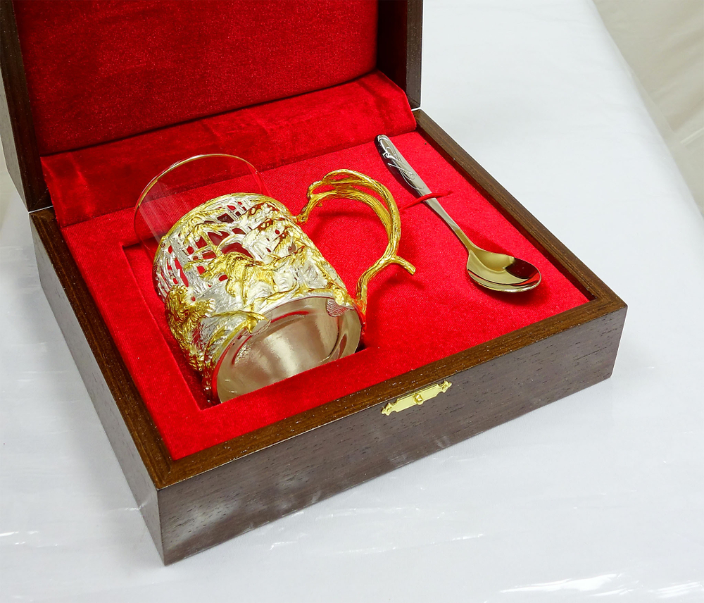 Подстаканник "Охота на медведя"