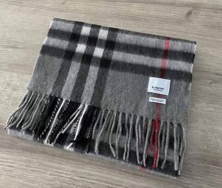 Шарф Burberry