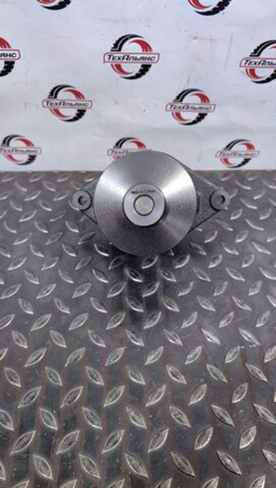 Водяная помпа 6754-61-1010