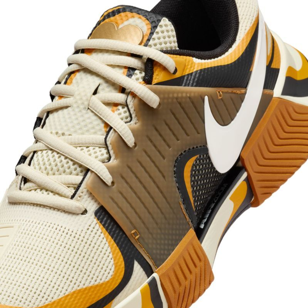 Женские Кроссовки теннисные Nike Zoom GP Challenge 1 Osaka - разноцветный