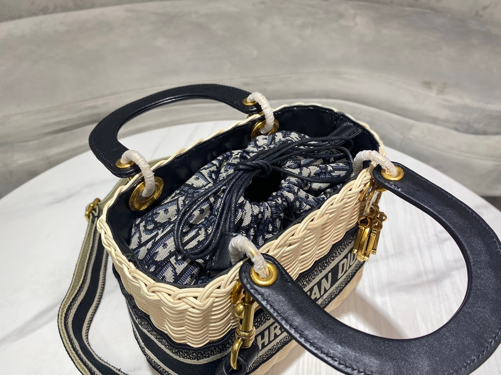 Christian Dior Lady Dior 24 cm