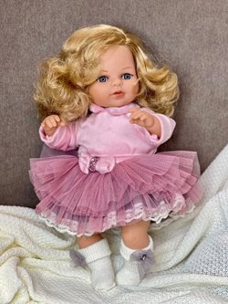 Кукла BERJUAN мягконабивная 40см Laura (1073)