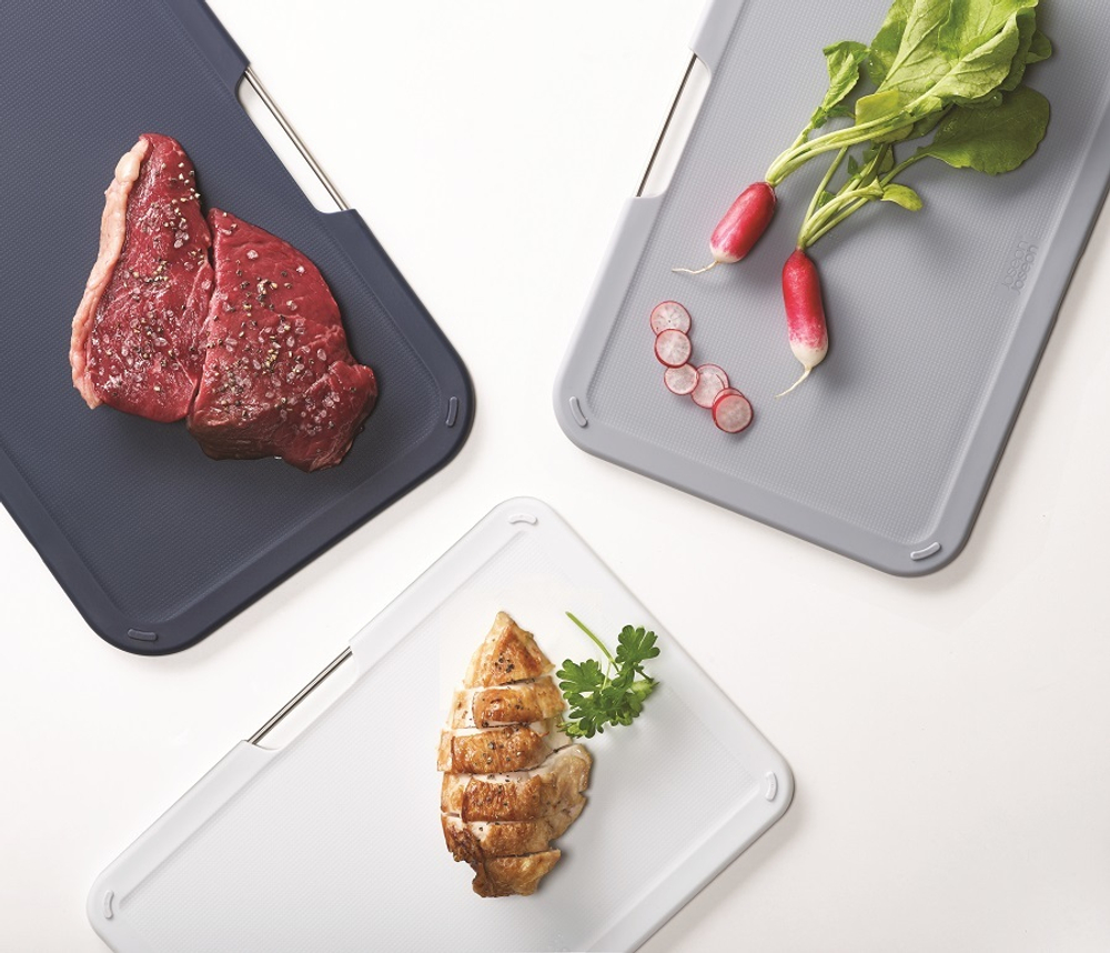 Набор из 3 разделочных досок Nest Regular серый Joseph Joseph