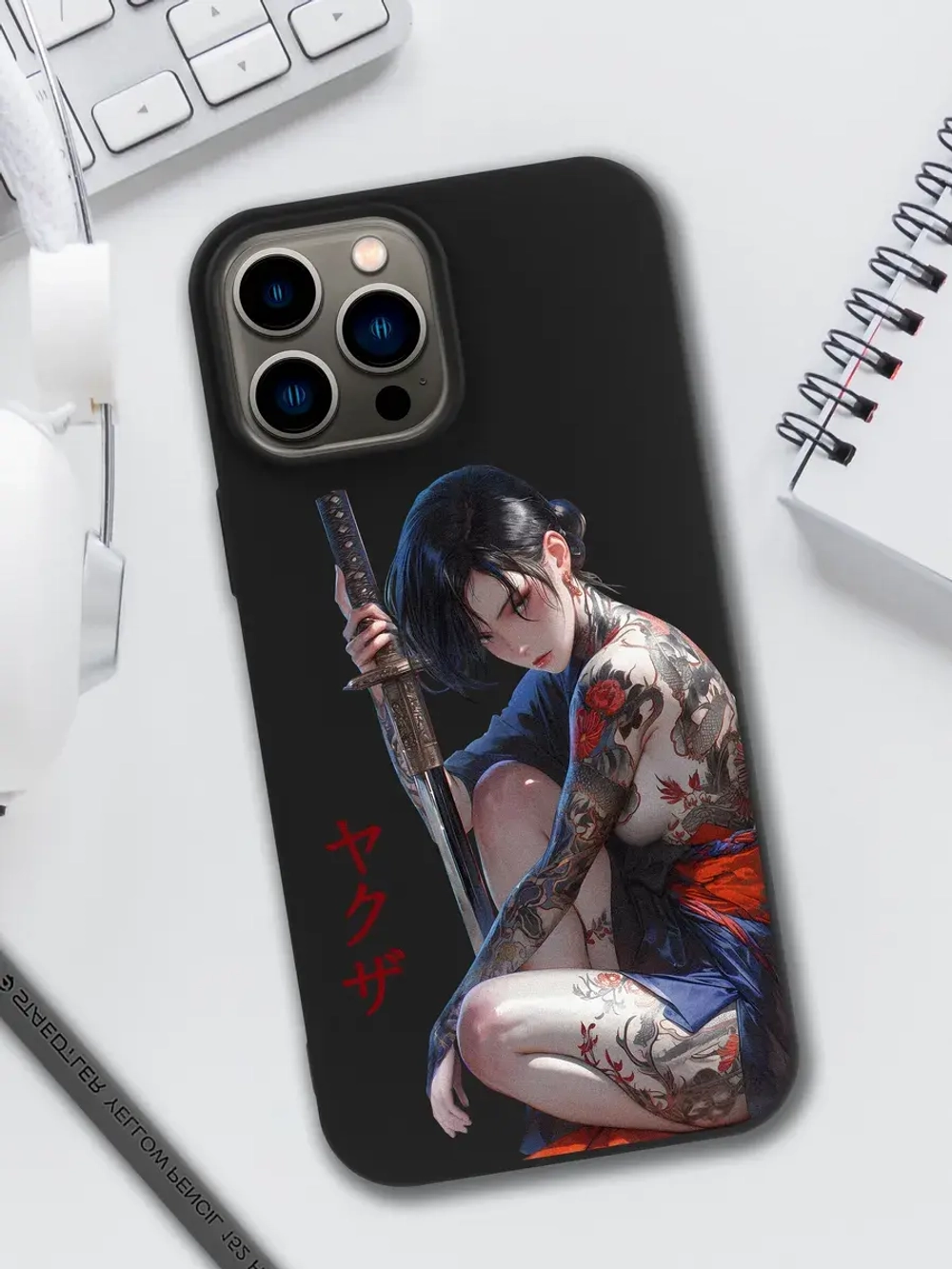 Чехол на iPhone 13 Pro Max с принтом