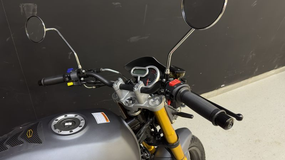Мотоцикл Motoland SCRAMBLER 250 Черный карбон