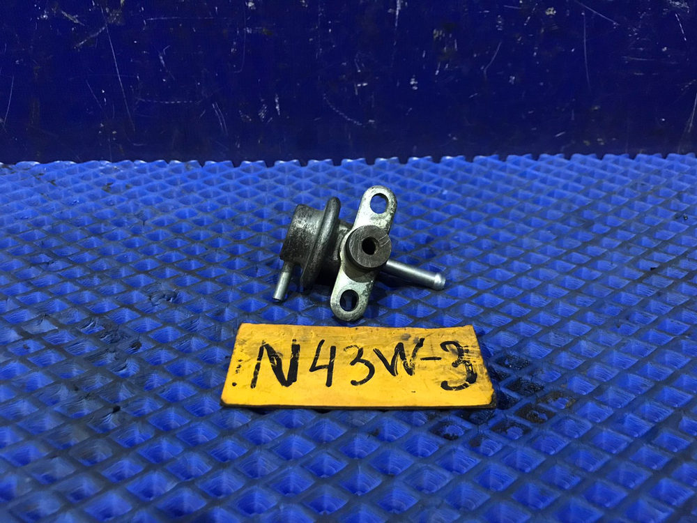 Регулятор давления топлива MITSUBISHI CHARIOT 1994