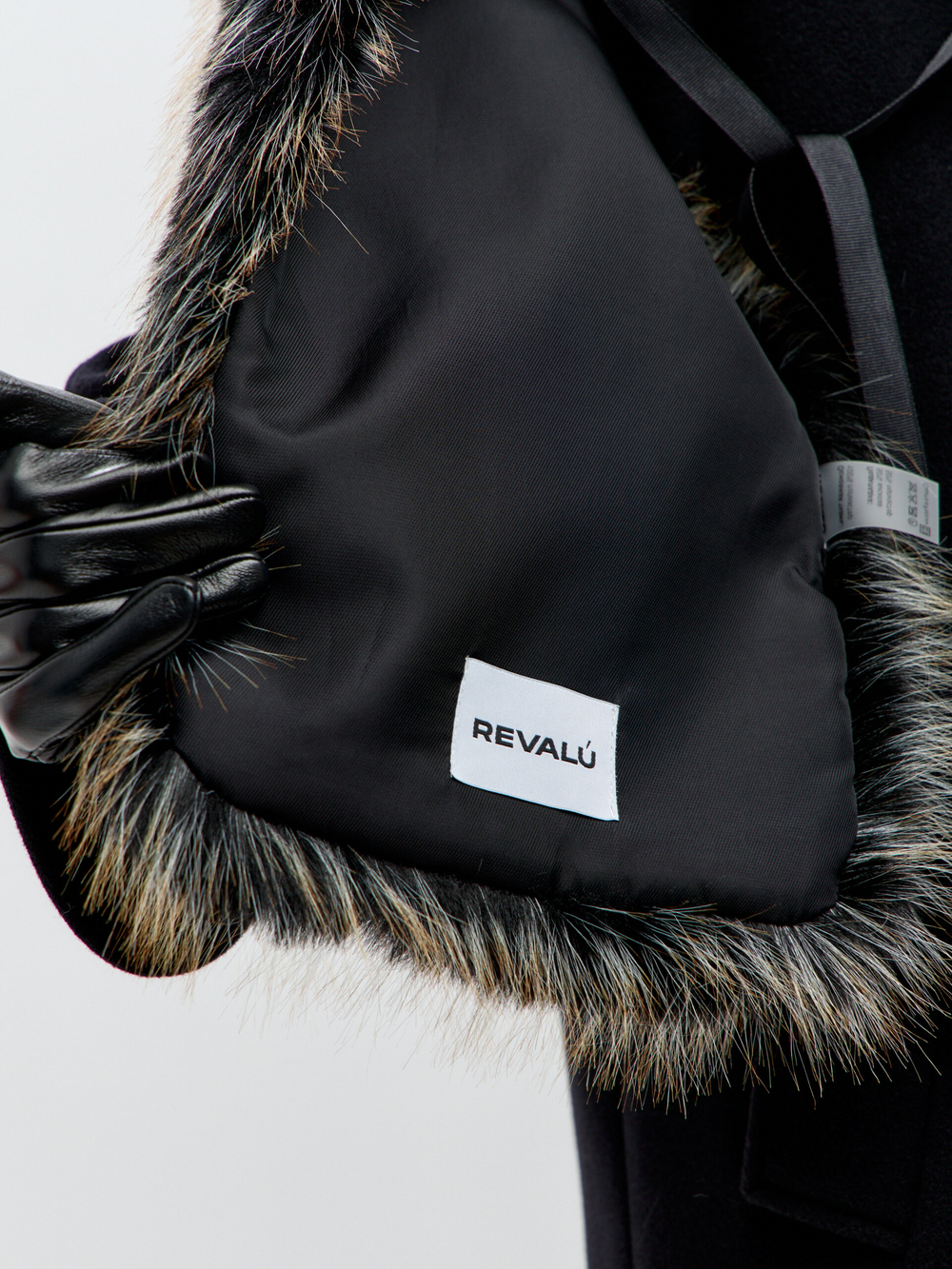 Меховой шарф, огненно-черный