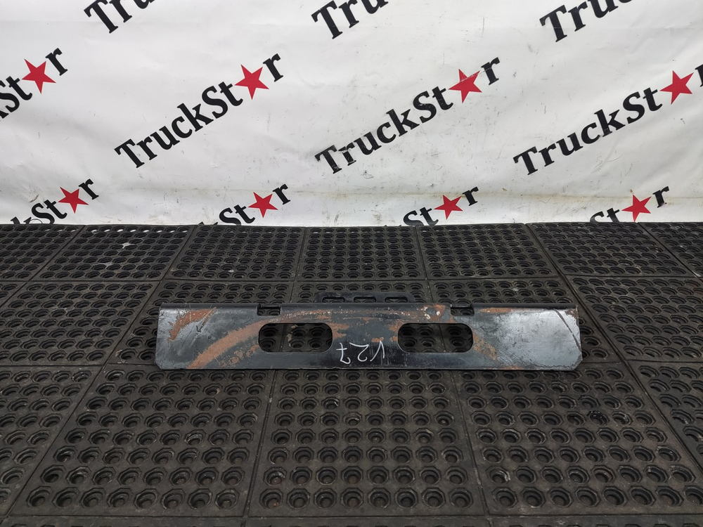 Крепление запасного колеса 2017г.