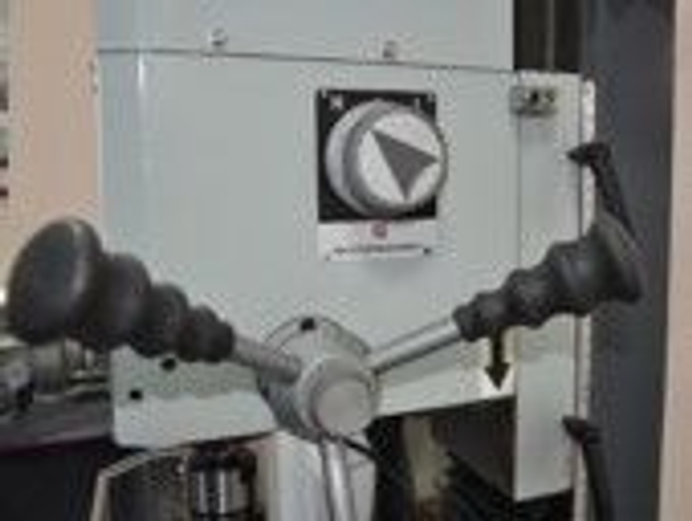 Сверлильно-фрезерный станок Optimum BF20 Vario