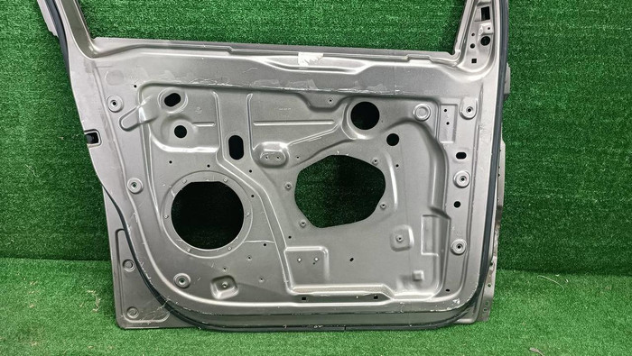 Дверь передняя левая VW Golf Plus (2005-2014)