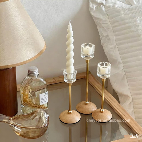 Подсвечники