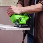 Лобзик акк. Greenworks GD24JS90, 24V, б/щет, 90 мм,0-3000/мин,4 ст.маятник,LED,1х4Ач,ЗУ,кор (3601707CUB)