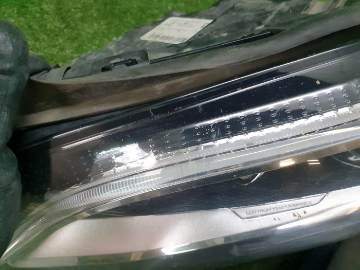Битая Фара левая Mercedes GLA x156 (2017-2020) LED