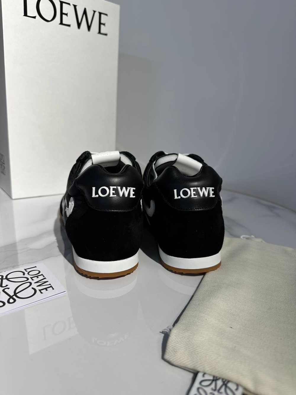 Кроссовки Loewe